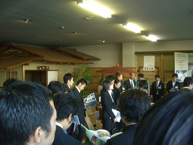 11NNЈuK06